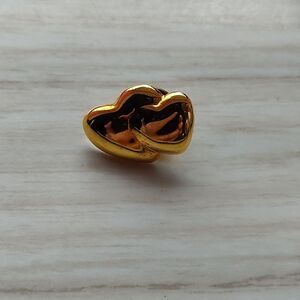 Tiny Double Heart Pin